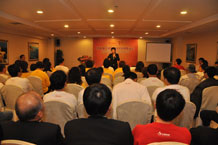 楊瑛總園長在合作伙伴聯(lián)誼會(huì)現(xiàn)場(chǎng)