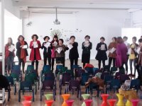 鴻程書(shū)香苑幼兒園新學(xué)期開(kāi)學(xué)典禮暨教學(xué)說(shuō)明會(huì)紀(jì)實(shí)報(bào)